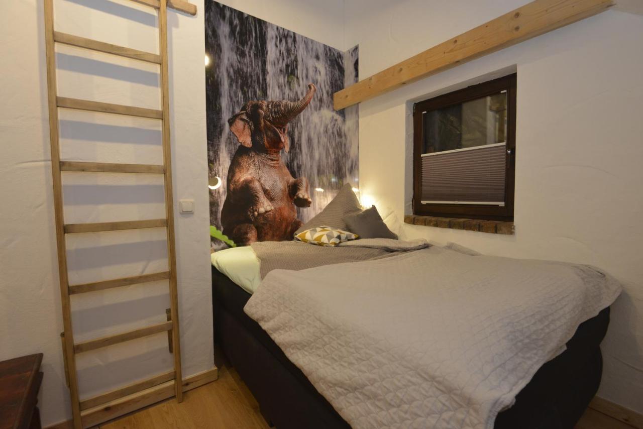 Eifel Kate, Relaxen Mit Sauna Und Whirlpool Dahlem  Kültér fotó