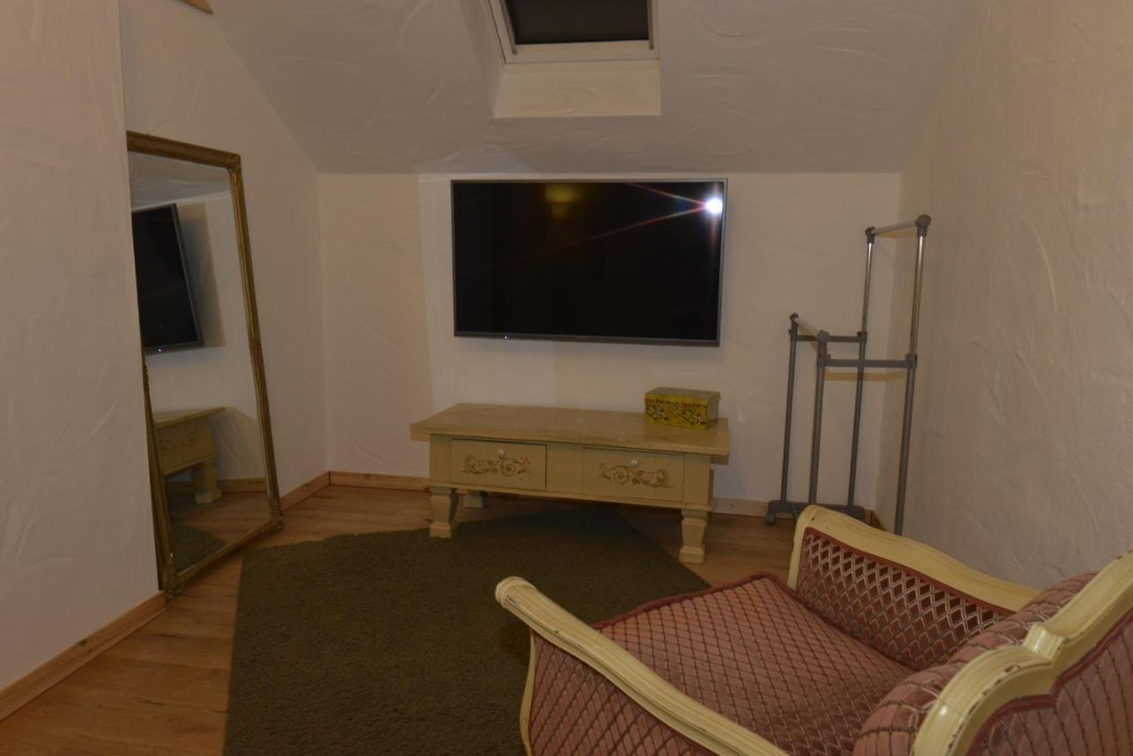 Eifel Kate, Relaxen Mit Sauna Und Whirlpool Dahlem  Kültér fotó