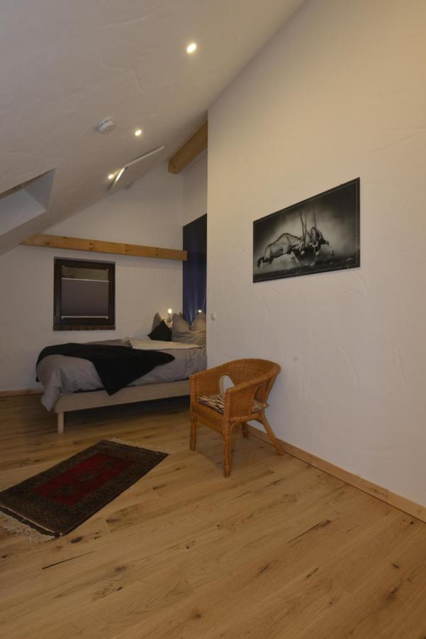 Eifel Kate, Relaxen Mit Sauna Und Whirlpool Dahlem  Kültér fotó